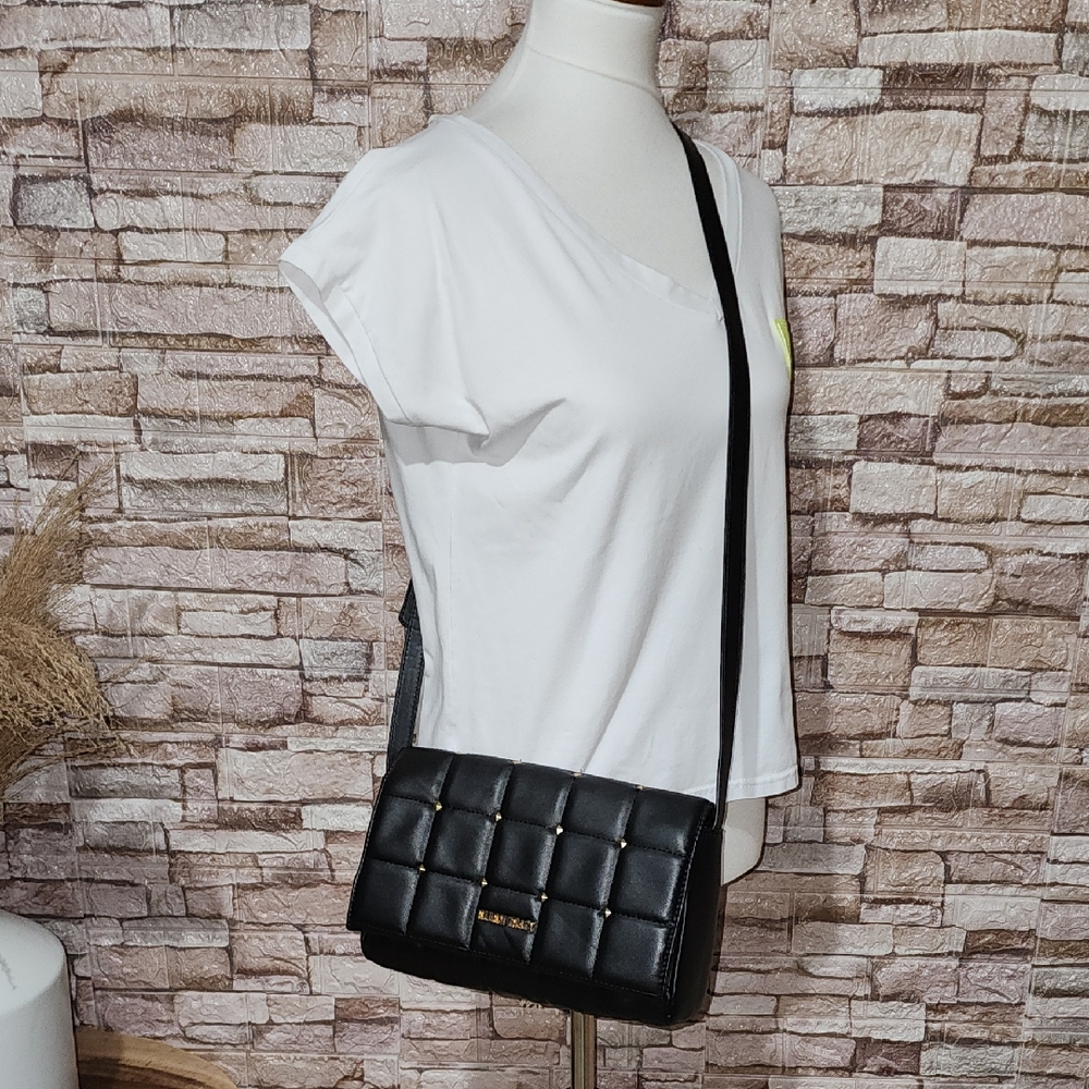Ellen Tracy Black Quilted Crossbody Bag